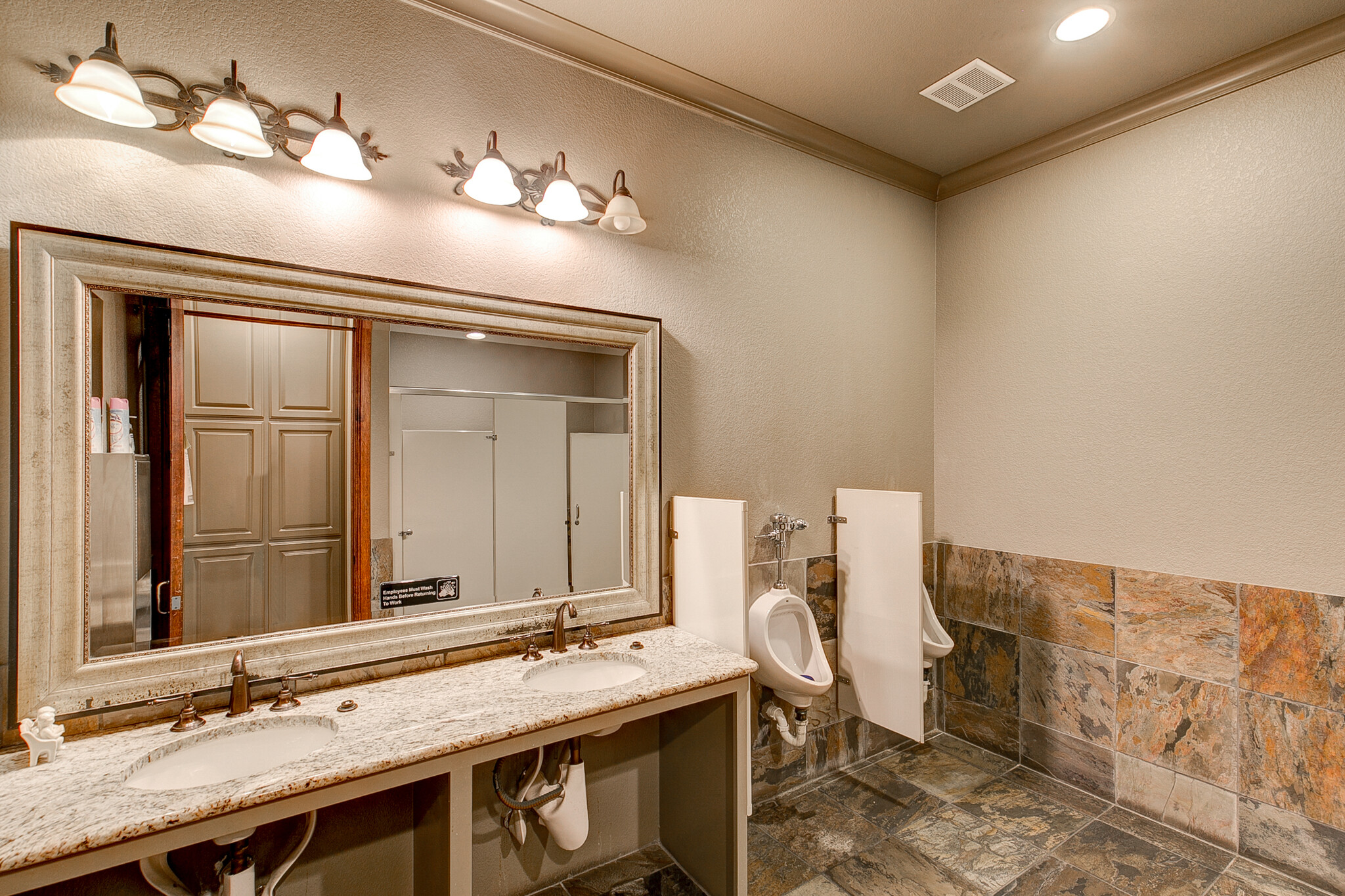 640 W Southlake men'ss room
